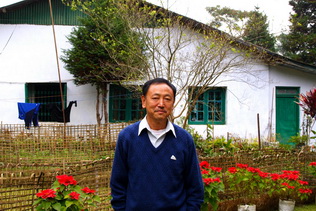 The quality of tea all depends on the skill of the manager. The good tea garden is managed by good manager.