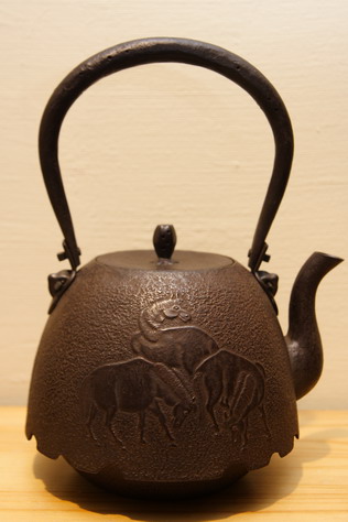 Nanbu Gata Koma Mon