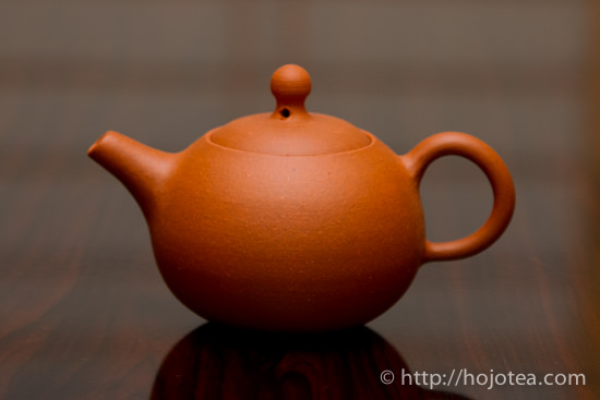 Nosaka teapot