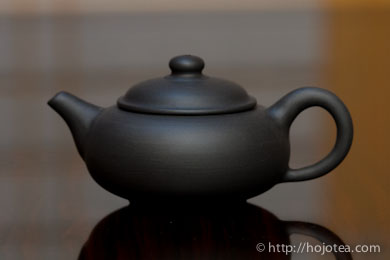 Tea Pot Rice Purple, japanese cast iron - Midorinoshima